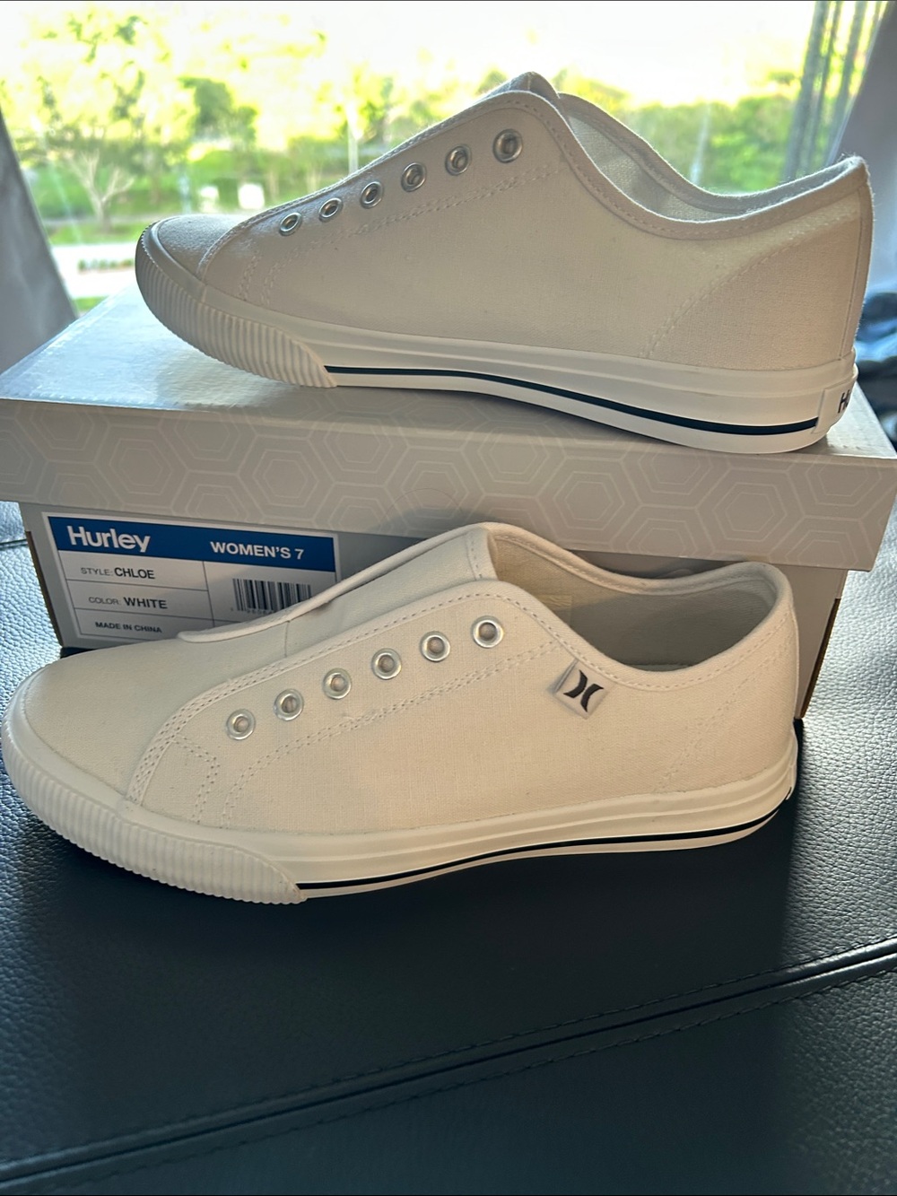 Hurley Women's White Canvas Slip-On Sneakers 7 NWT